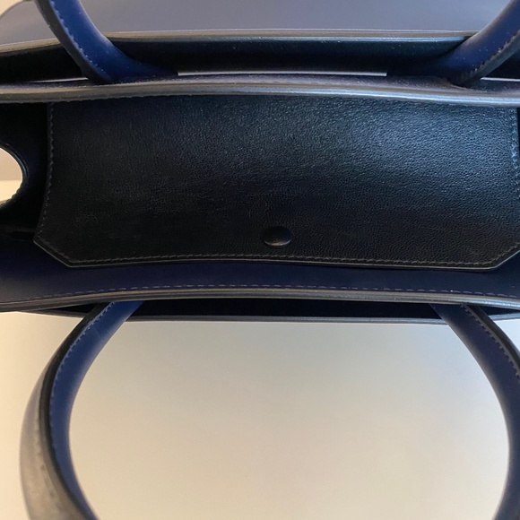 Givenchy Medium Horizon Dark Blue Mastic Bag - Picture 11 of 16